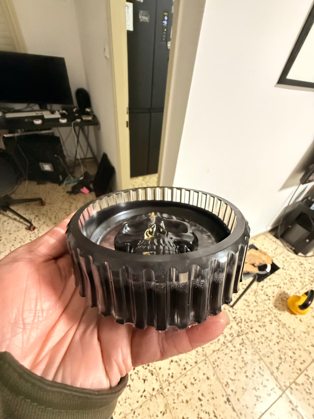 Пепельница череп ручной работы